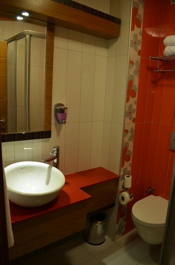 Atlas Otel บูร์ซา ภายนอก รูปภาพ